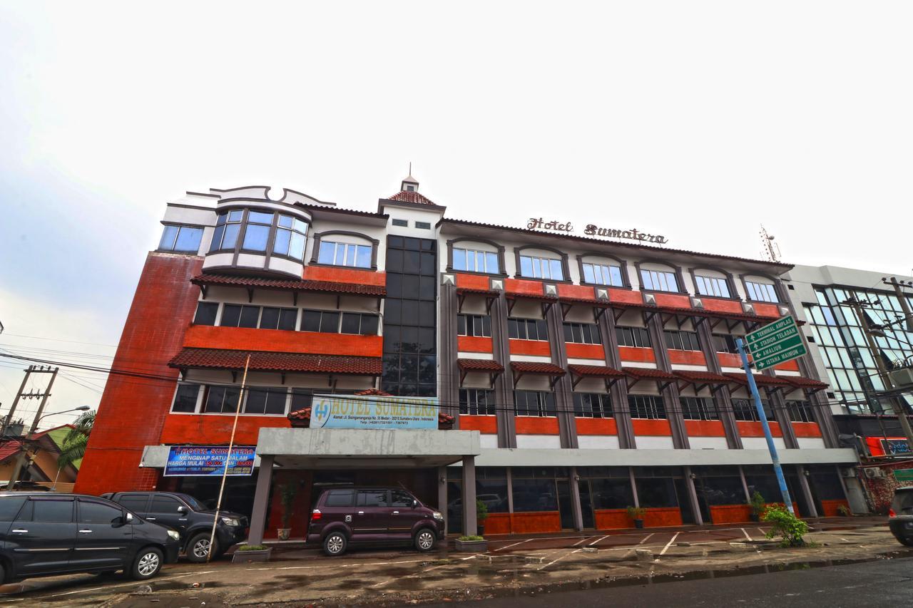 Hotel Sumatera Medan Zewnętrze zdjęcie